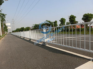 交通隔離柵欄（lán）